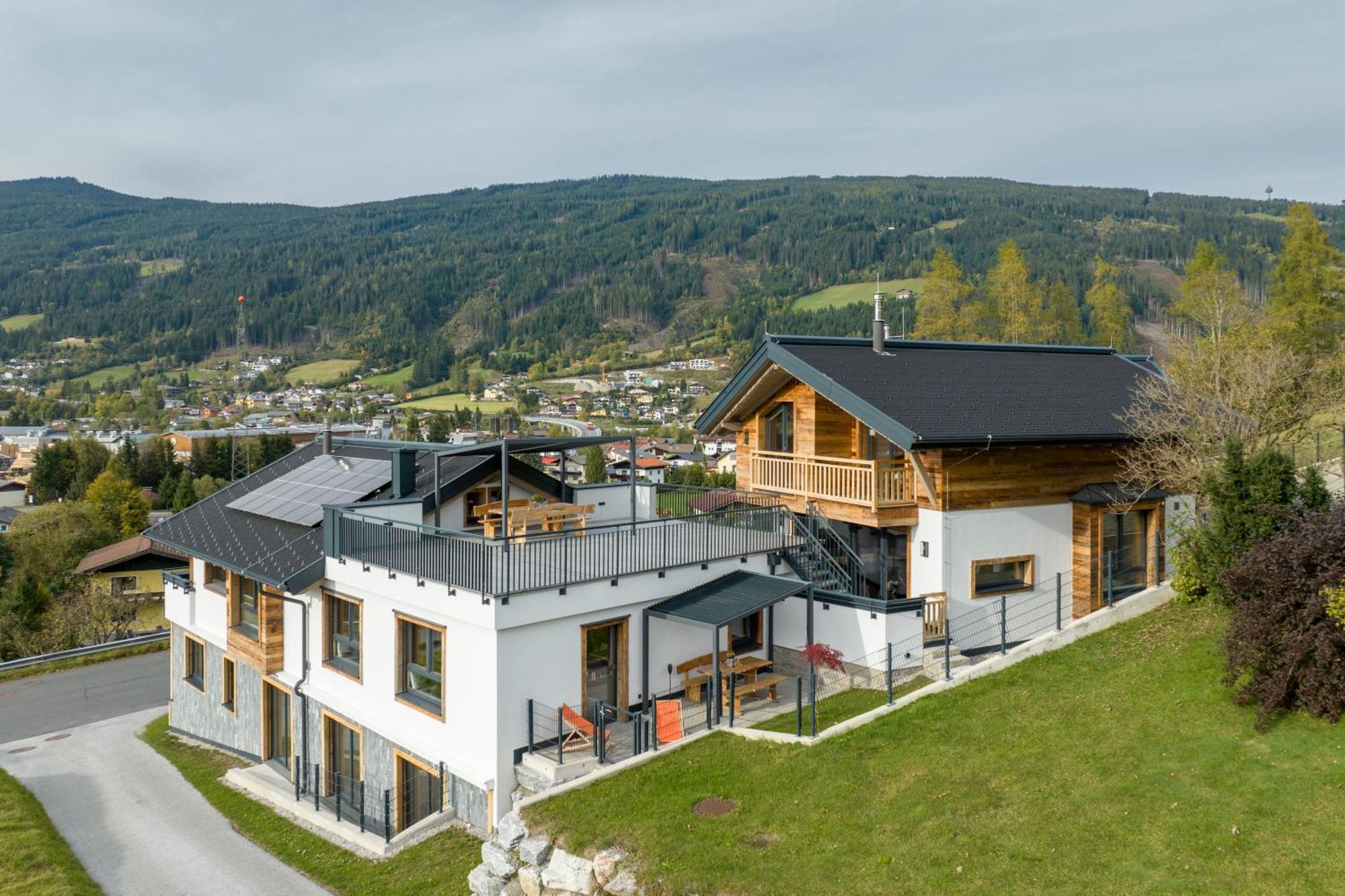 Holzlodge Deluxe Radstadt Eksteriør bilde